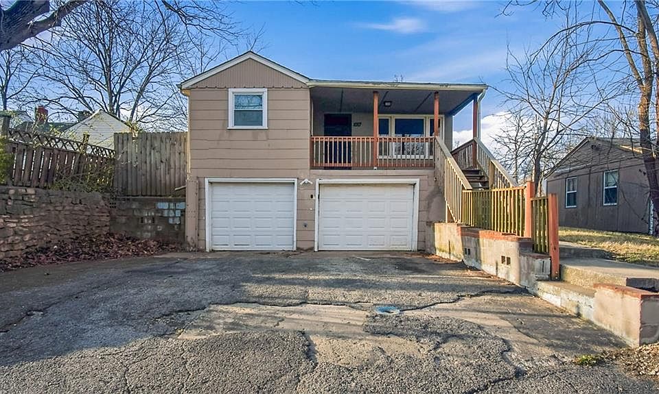 1st image of 1017 E Smith Ave
