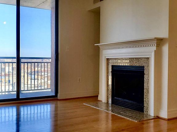 2nd image of 414 Water St Unit 1811
