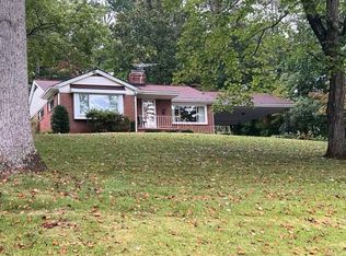 633 Ash St, Erwin, TN 37650