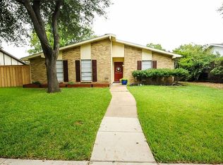 3709 Greenhill Ln, Grand Prairie, TX 75052
