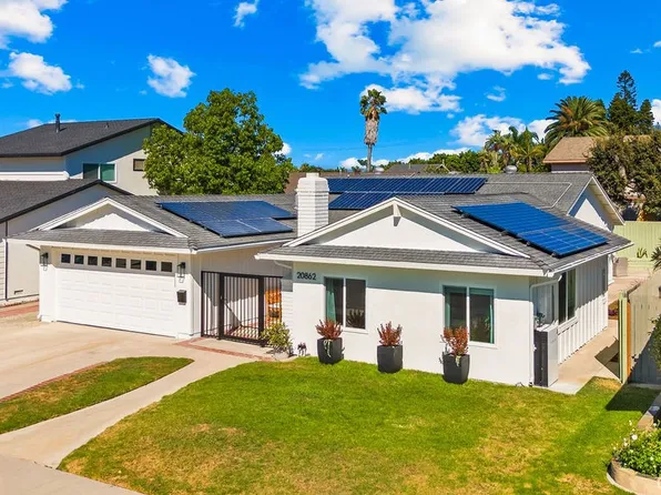 20862 Lancelot Ln, Huntington Beach, CA 92646