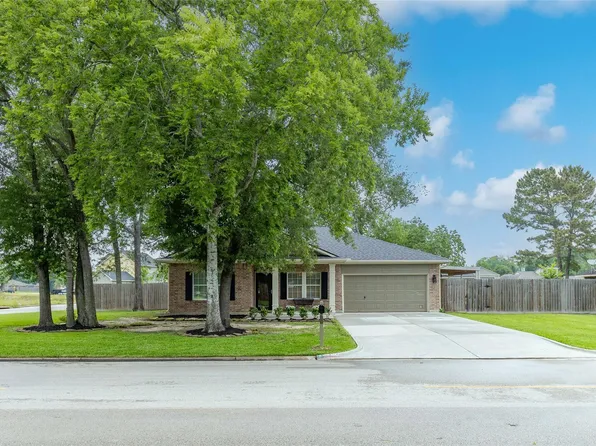 17202 N Lighthouse Dr, Crosby, TX 77532