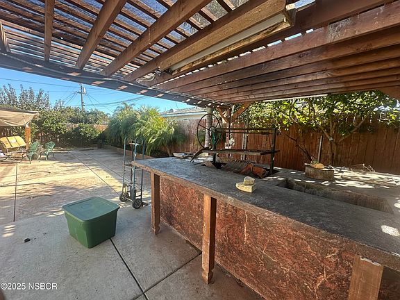 2nd image of 1510 E Alvin Ave