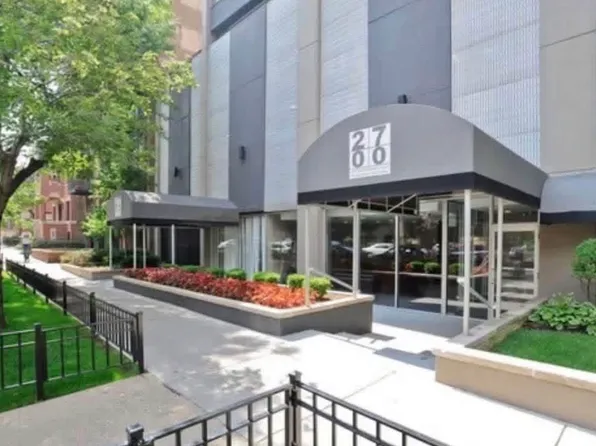 2700 N Hampden Ct APT 8B, Chicago, IL 60614