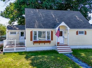 41 Alma St, Lowell, MA 01854