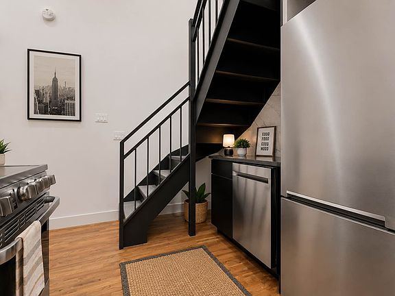 2nd image of 467 Grand St #3A