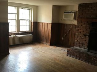 415 4th St SE APT 1, Washington, DC 20003