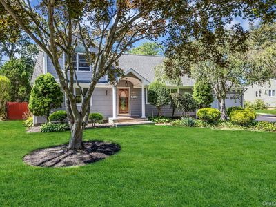 42 Corey Avenue, Blue Point, NY, 11715