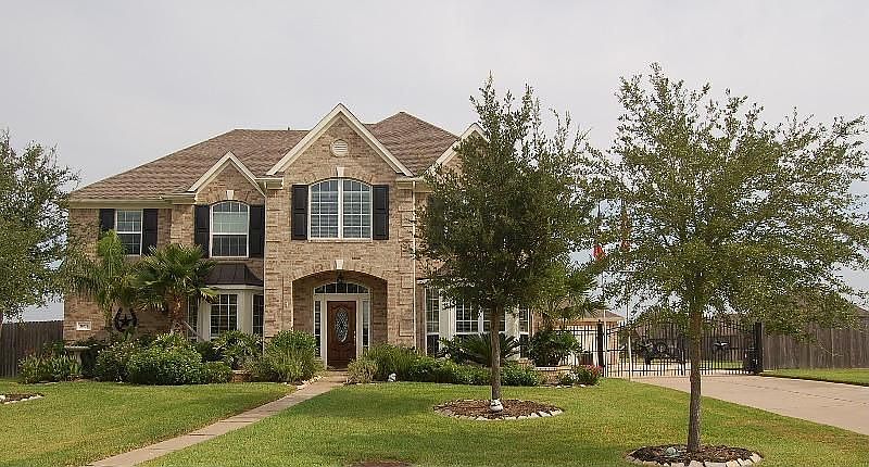 1st image of 16726 Cypress Bridge Dr