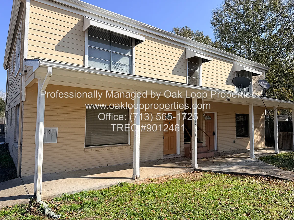Building Photo - 1414 East Ave #A