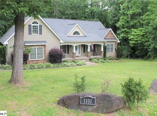 1101 Brookhollow Rd, Anderson, SC 29621