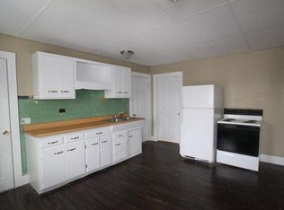 2 1st St #2, Winslow, ME 04901