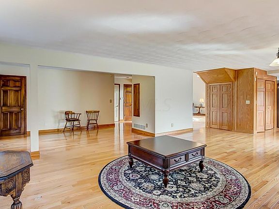 3rd image of 5713 Elmgee Dr