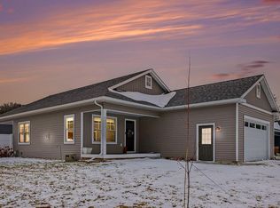 6780 W Bryant Rd, Ludington, MI 49431