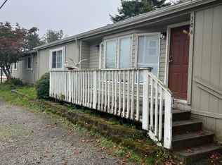 304 SE Port Ave, Lincoln City, OR 97367