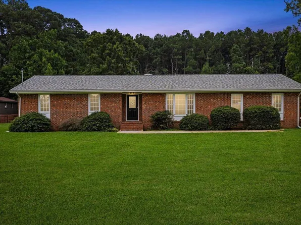 482 Hinnant Rd, Selma, NC 27576