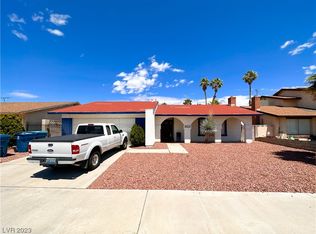 3540 Moraga Dr, Las Vegas, NV 89103