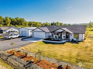 136 Faun Rae Ln, Chehalis, WA 98532
