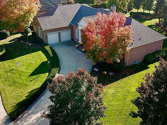 4th image of 58699 Cory Lake Dr