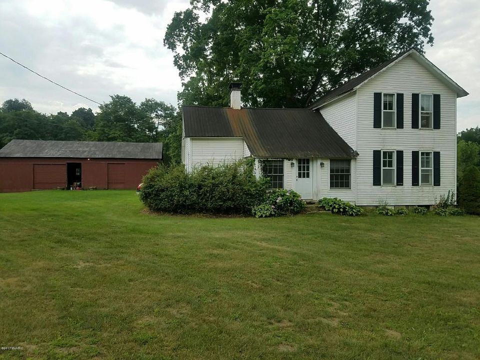 1st image of 82854 67th St