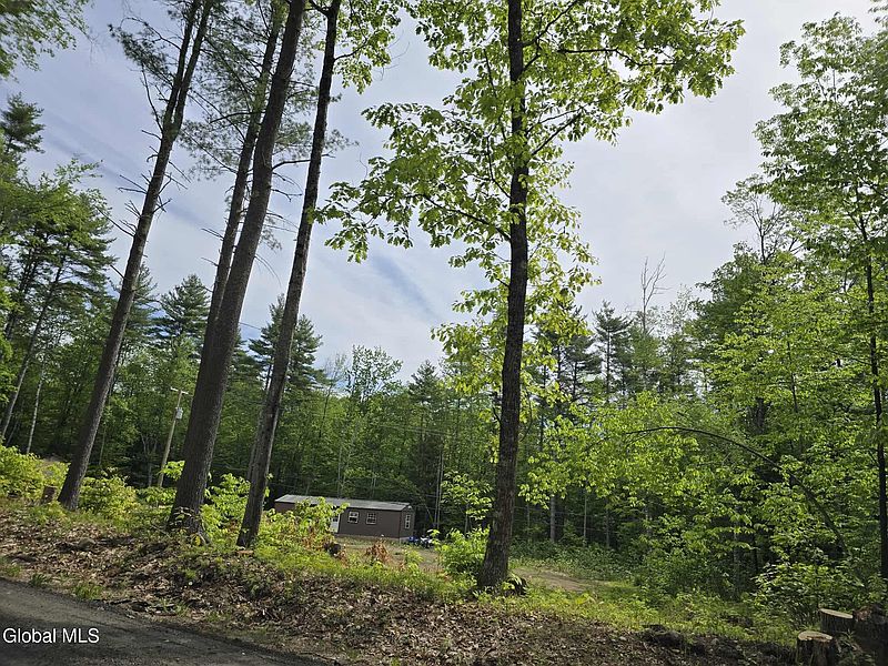 4th image of 888 Landon Hill Road