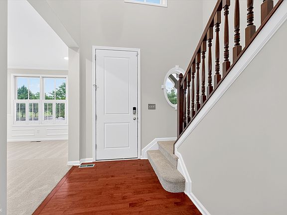 2nd image of 2583 Manigault St