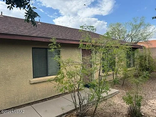 2501 S Pantano Pkwy #3 Photo 1
