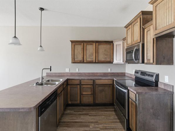 101 W Capps St #D
