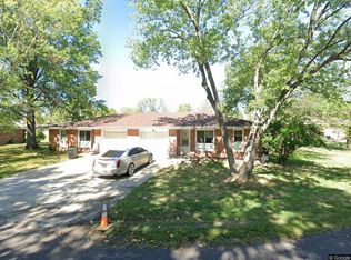 2525-2527 E Heying Dr, Columbia, MO 65202