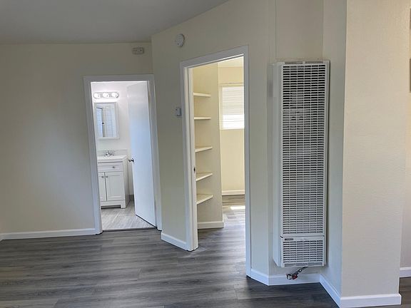 4th image of 456 Miller Ave #7