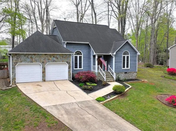 112 Weaver St, Randleman, NC 27317