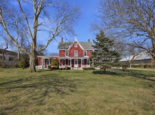 247 Main St, Center Moriches, NY 11934