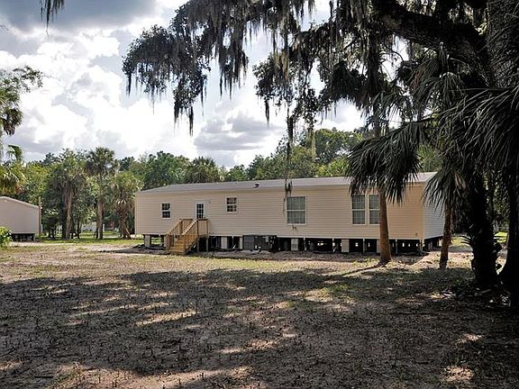 3rd image of 4709 Indian Oak Blvd