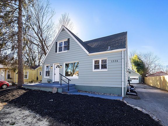 5th image of 1326 Phyllis Ave