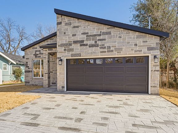 3rd image of 1726 Driskell St