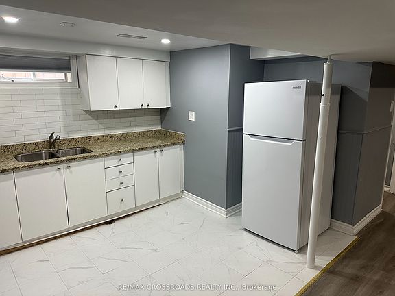4th image of 466 Brimley Rd #Basement