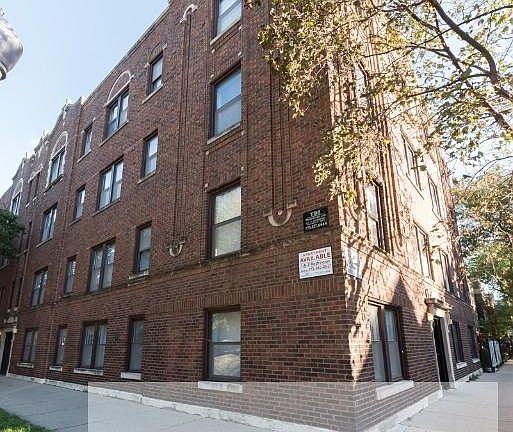 2nd image of 1249-55 W Henderson St #33233