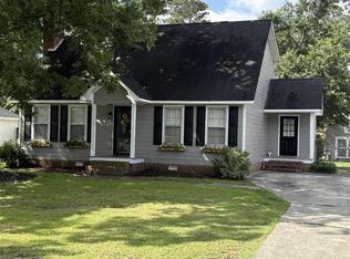 636 Brockton Ln, Florence, SC 29501