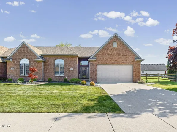 14806 Lake Winds Dr, Perrysburg, OH 43551