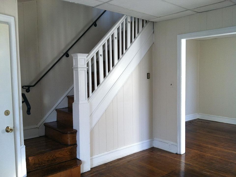 1st image of 533 N Felton St