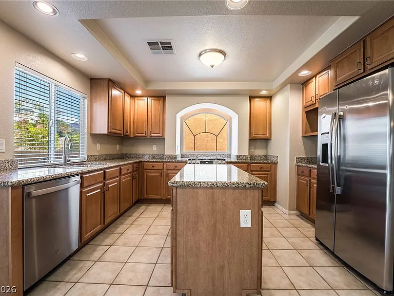 823 Beartooth Falls Ct — Photo 11
