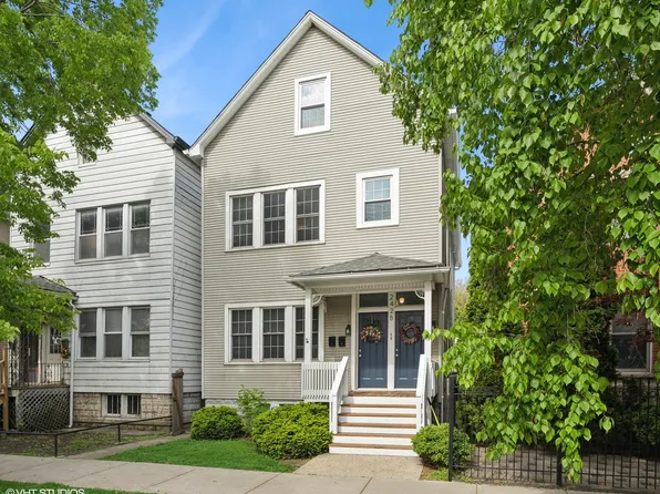 2428 N Campbell Ave, Chicago, IL 60647