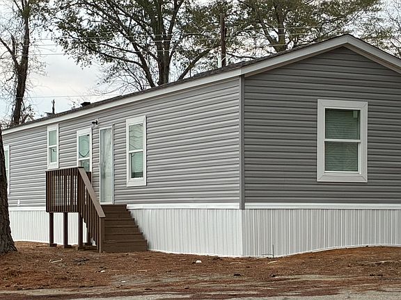 2nd image of 7A Black Snake Trailer Park