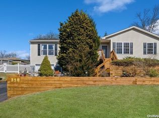 230 Rhoda Rd, Mattituck, NY 11952