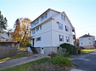 8 Baker St, Johnston, RI 02919