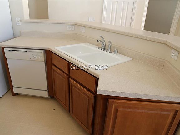 4th image of 3717 Vanilla Nut Pl Unit 1