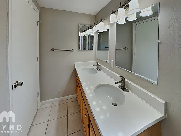 16023 Eagle River Way — Photo 13