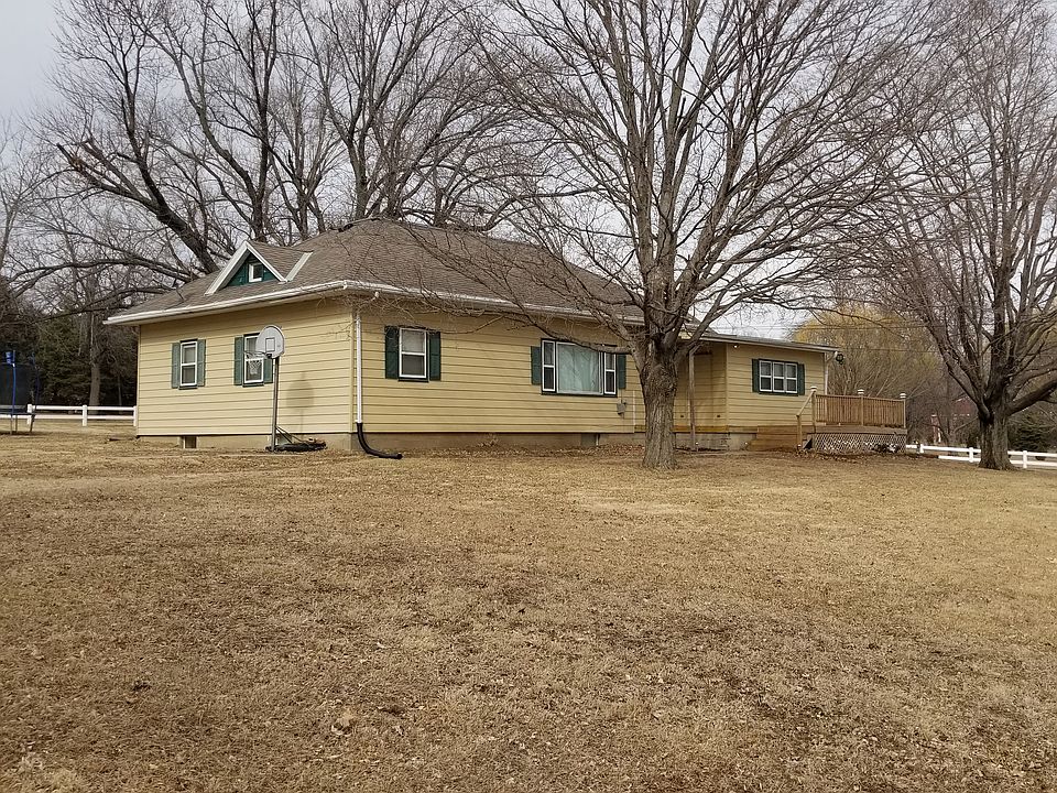 1st image of 1018 South St