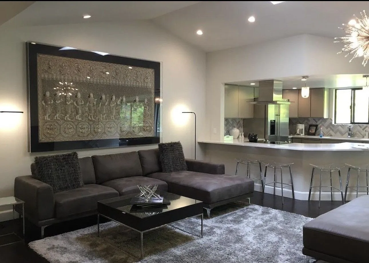 2 bed, 1326 sqft, $2,250 — Photo 3