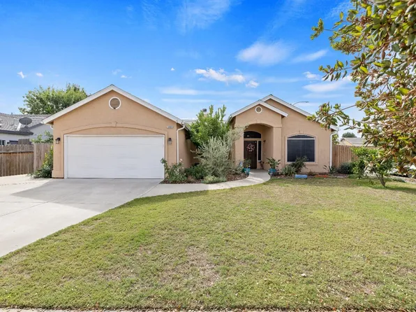 1485 Tulip St, Lemoore, CA 93245